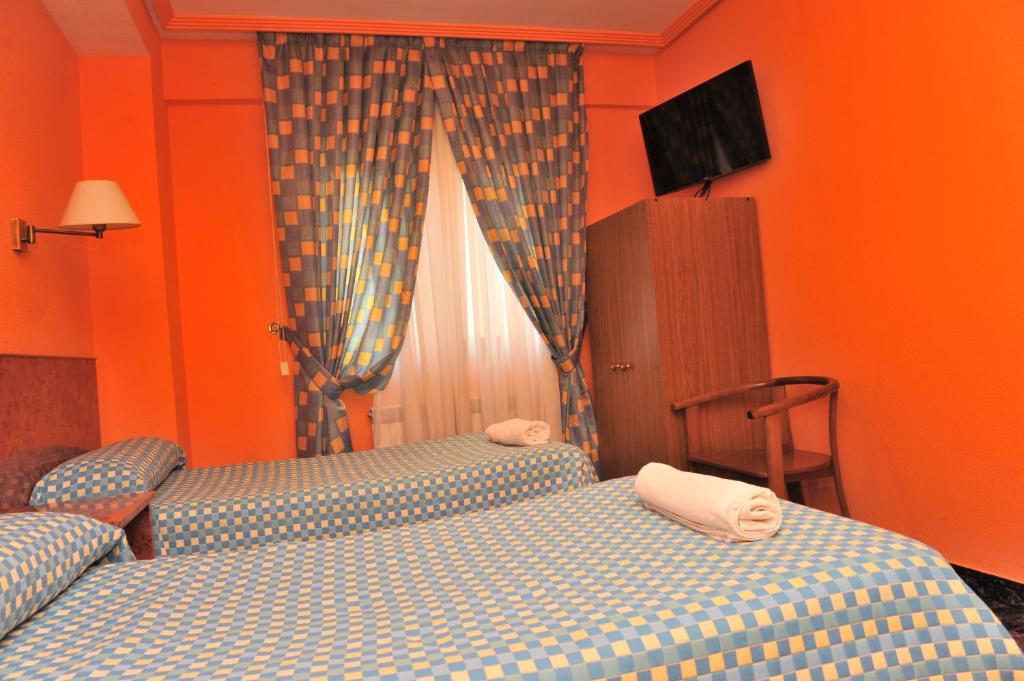 Hostal Venecia Асагра Экстерьер фото