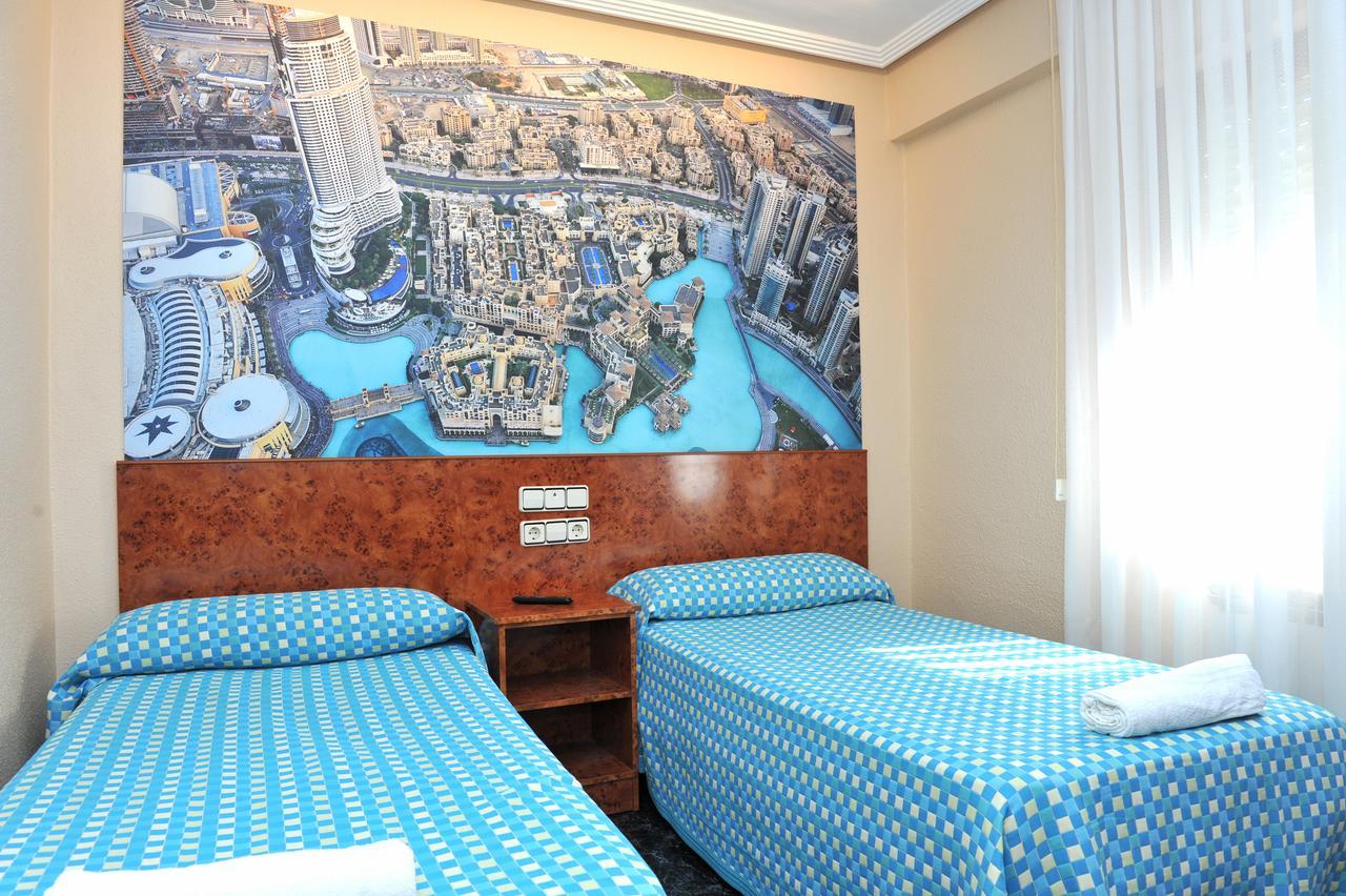 Hostal Venecia Асагра Экстерьер фото