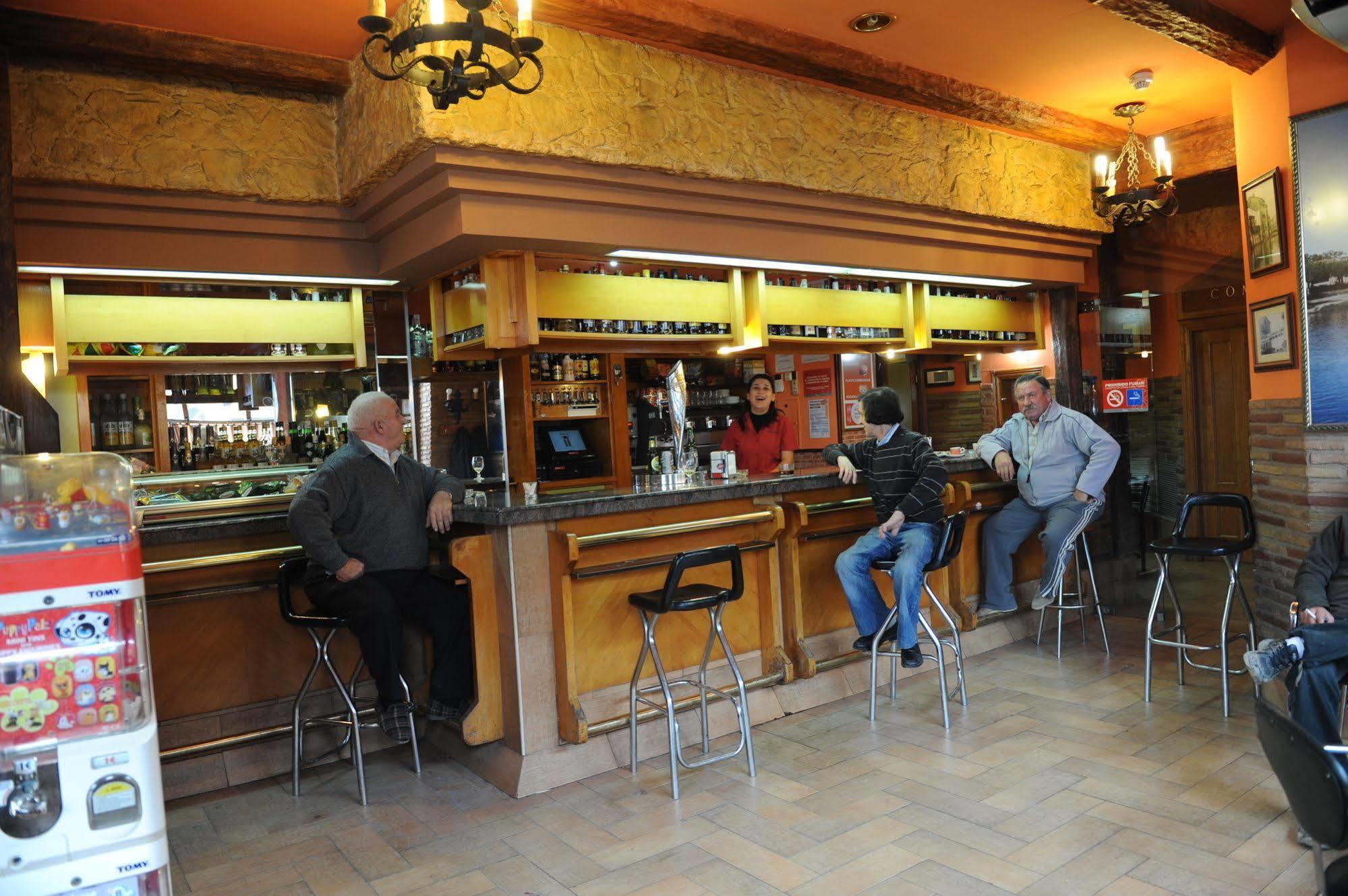 Hostal Venecia Асагра Экстерьер фото
